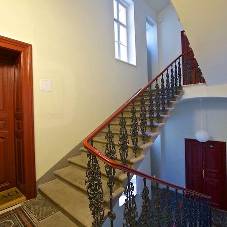 Kafka'S Head Apartment Prag Exterior foto